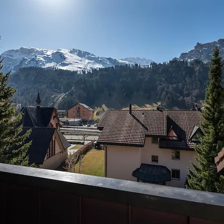 Lejlighed Central, Luxury, Chalet-style Penthouse Engelberg