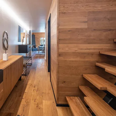 Central, Luxury, Chalet-style Penthouse Lejlighed Engelberg